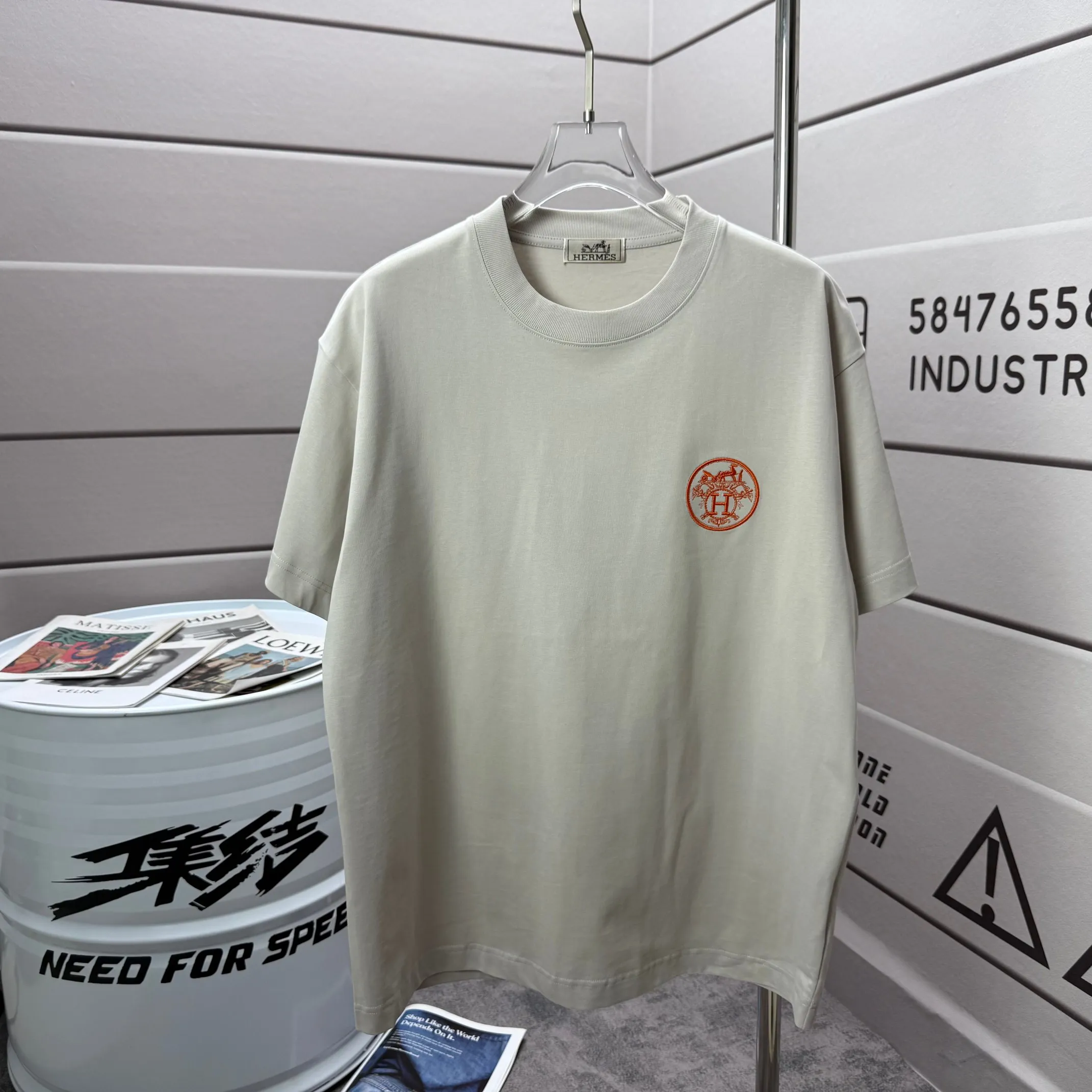 # Herme* * 2026 New Arrival Classic T Same Style ：Black White Gray Size： S （90-130 ） M （120-150 ） L （140-165 ） XL （160-180 ） XXL （180-210 ）